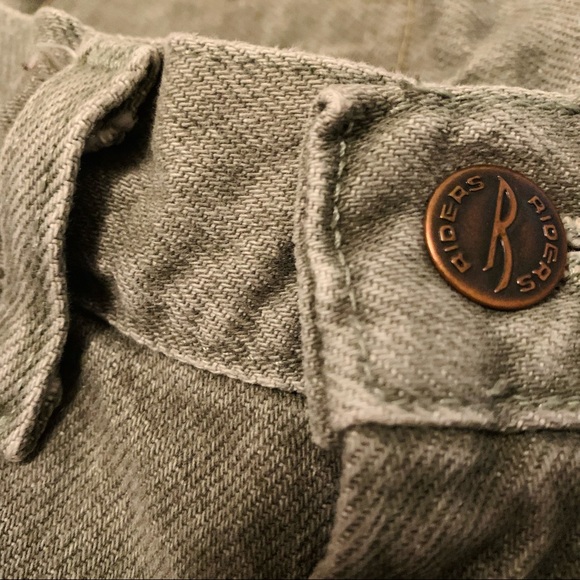 Green Lee Riders - Picture 3 of 9